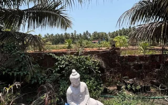 The Leisure Cave Arambol Goa