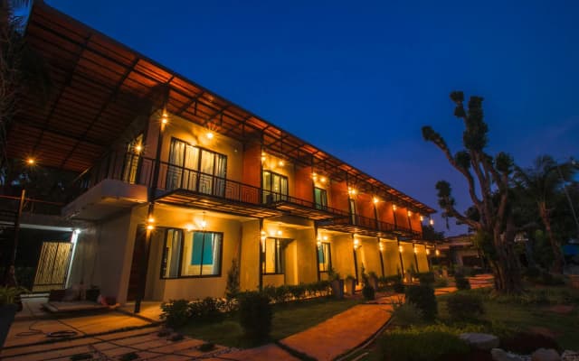 SeeSea Resort