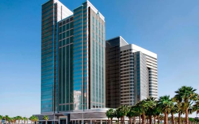 Capital Centre Arjaan by Rotana