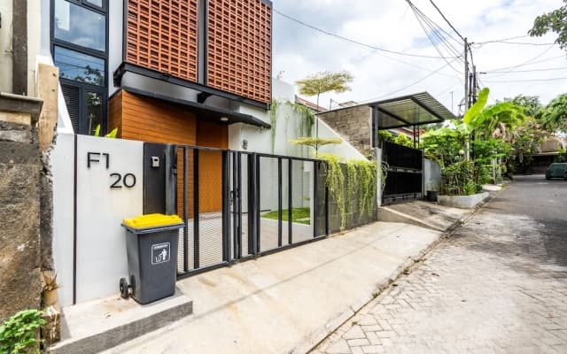 Feya Living Villa by Betterplace