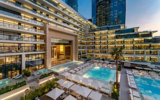 Five Luxe JBR