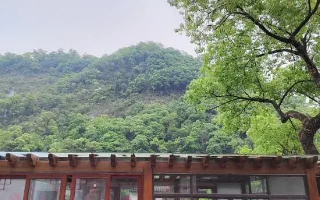 Yumu Qingyin B&B (Yandangshan Branch)