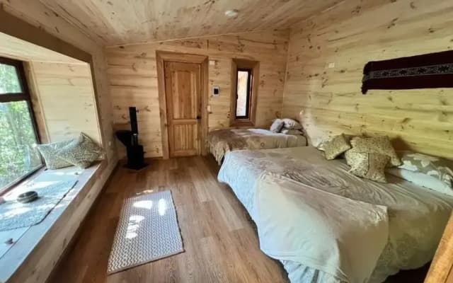 Km 6 River Lodge