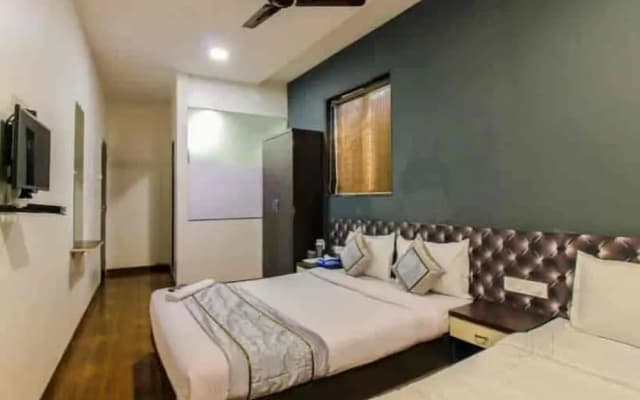 Hotel Marvey Residency