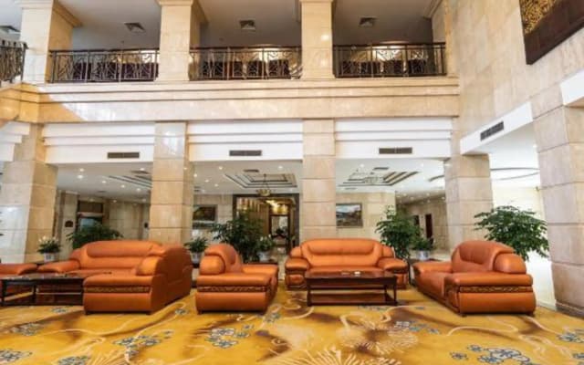 Shifang Hongda Jinqiao Hotel