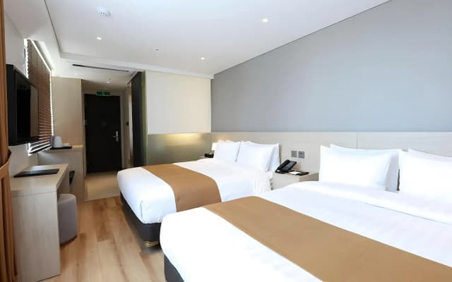 Gangneung City Hotel