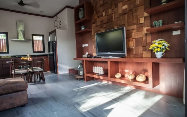 Baan Pinya Balinese Style Aonang Pool Villa