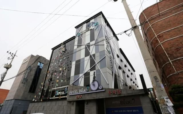 Ansan Blue 9