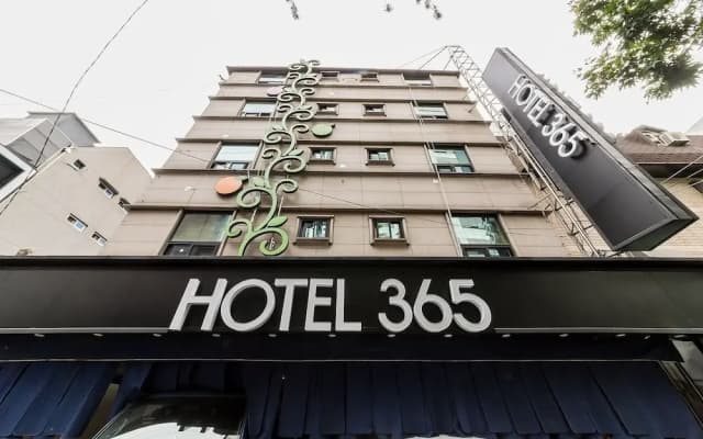 Suyu Hotel 365