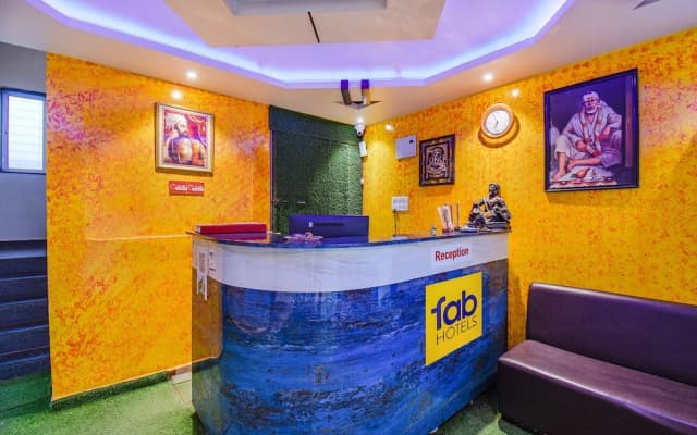 FabHotel 4 Star Executive
