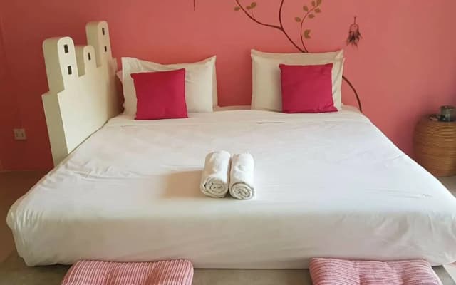 At-Pran Sunrise Beach Resort