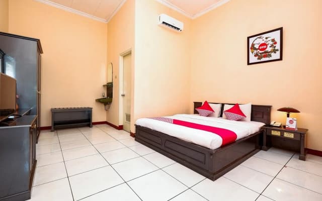 Hotel Wijaya by OYO Rooms