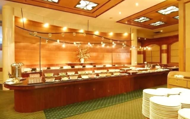 Young Sun Hotel Hebei