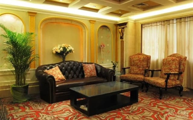 Huanghe Hotel