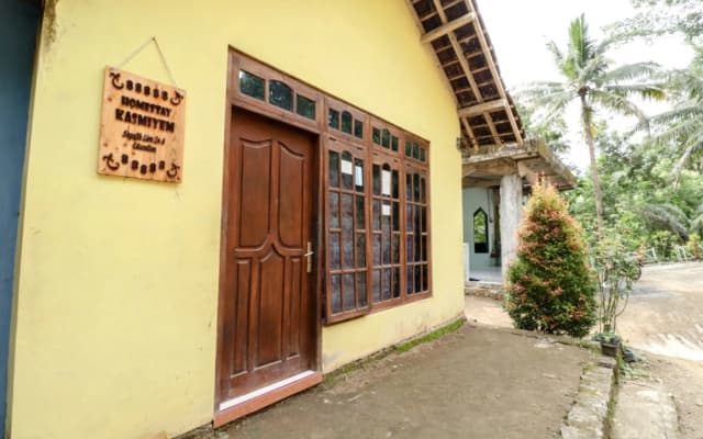 Kasmiyem Homestay