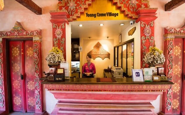 Yaang Come Village