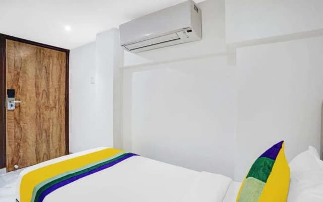 Itsy Hotels Heraa International