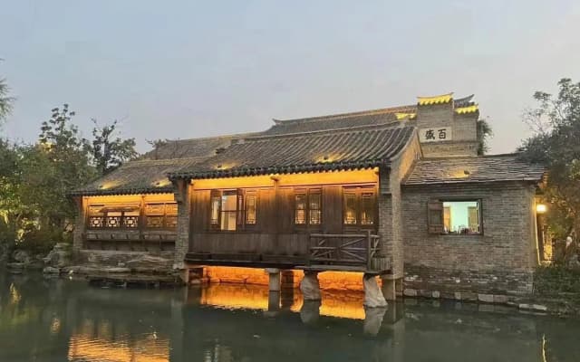 Homeinn Selected Hotel (Jinan Zhangqiu Railway Station Mingshui Ancient Town)