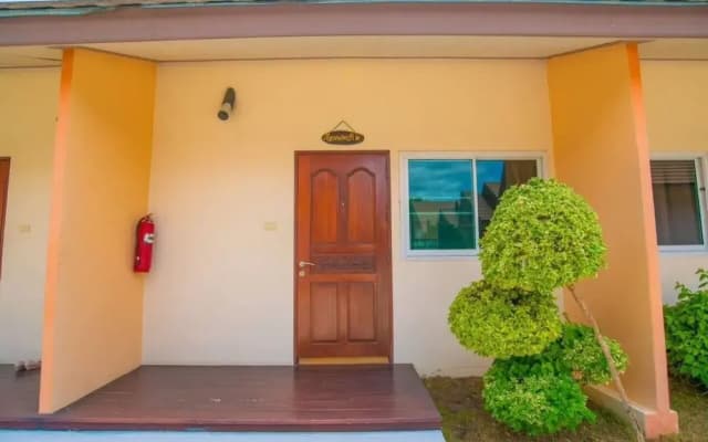 Klang mueang villa