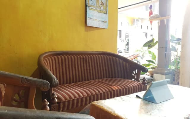 Hotel O Kos Haji Jakfar SyariahNearPancoran mas 25
