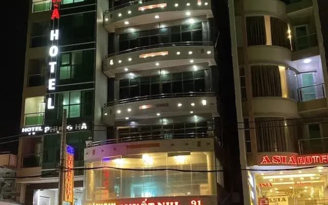 Tuyet Nhi Hotel