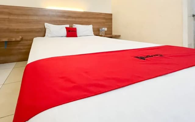 RedDoorz @ Hotel Mutiara Ponorogo