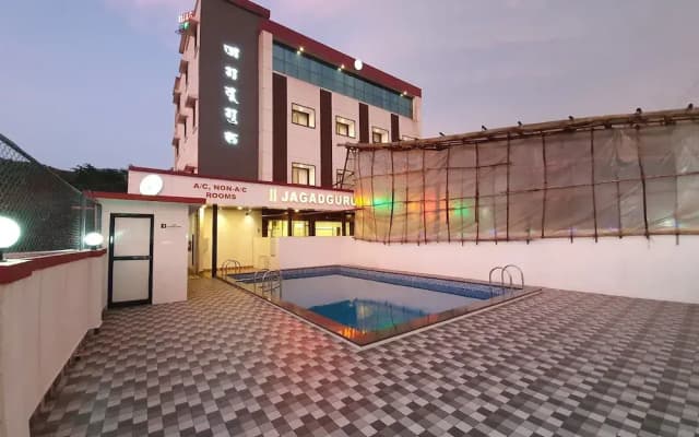 Hotel Jagadguru
