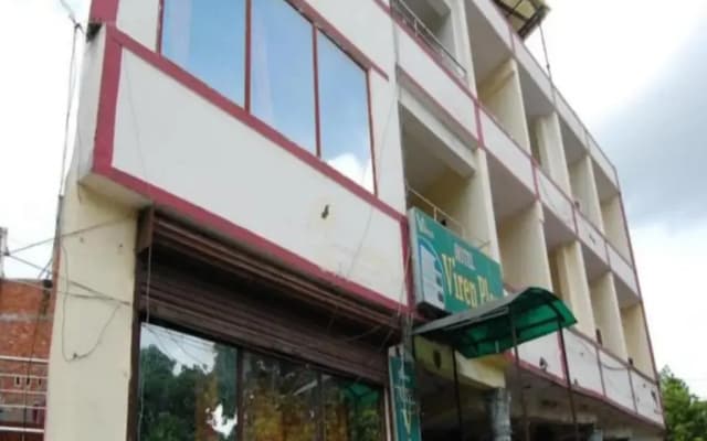 Goroomgo Viren Plaza Agra