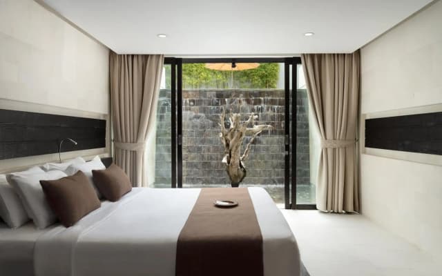 Amana Villas