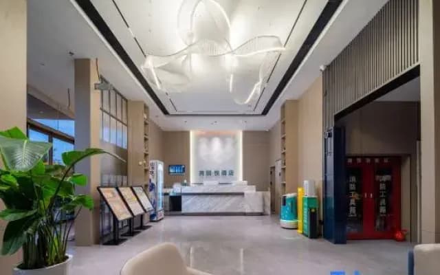 RuiHuiYue hotel