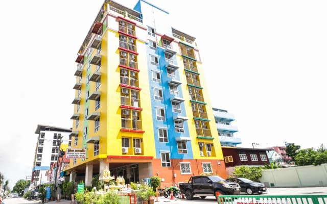 Thitikorn Grandview