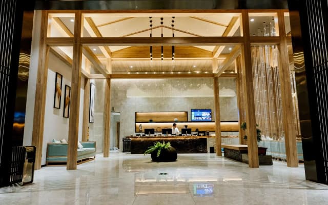 Duobei Cloud Hotel