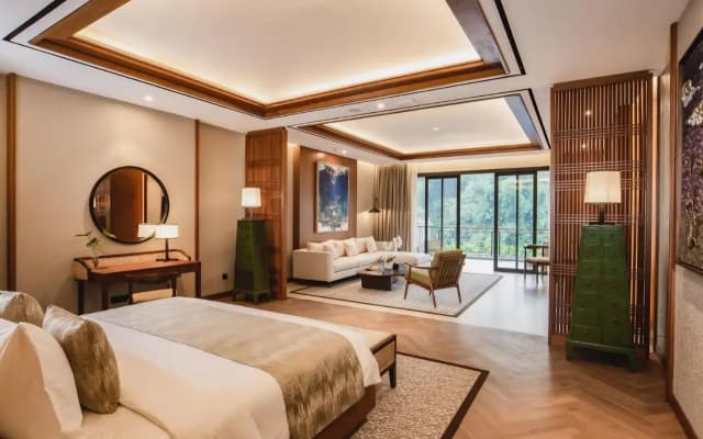 Plataran Puncak Resort