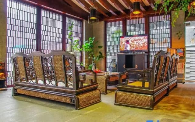 Sancai Hotel