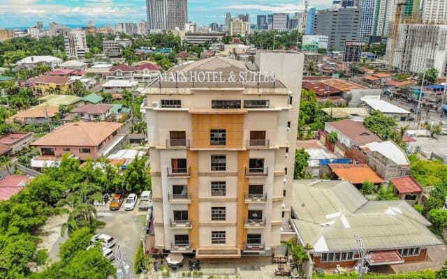 Main Hotel and Suites Cebu
