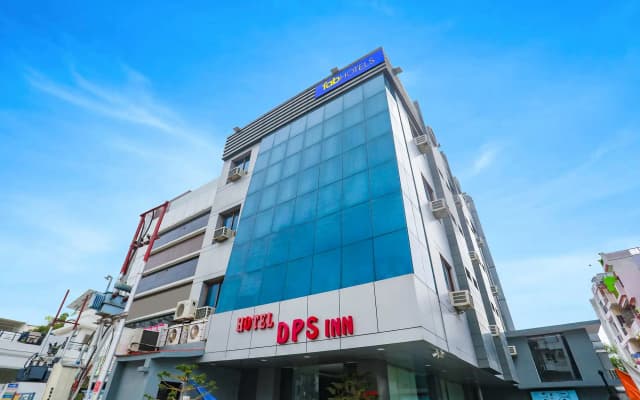 Fabhotel Dps International