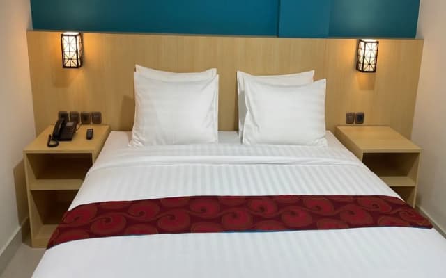 Golden Style Hotel