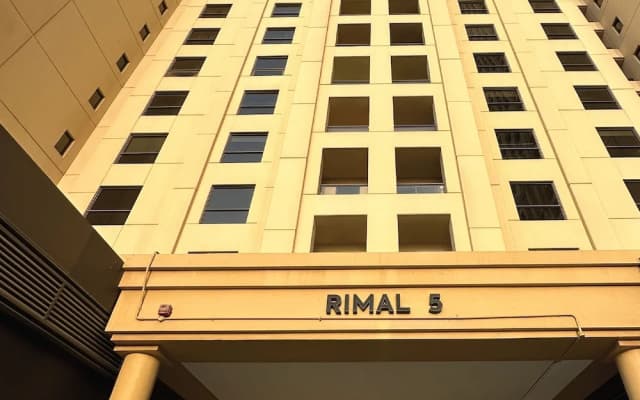 Alphatel Beach Hostel JBR