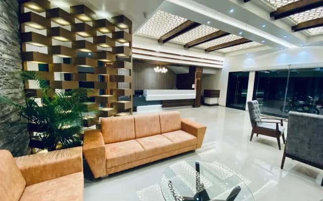 Hotel Pratham