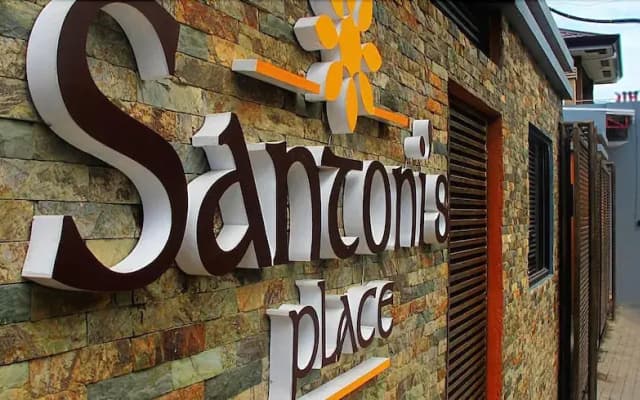 Santoni's Place