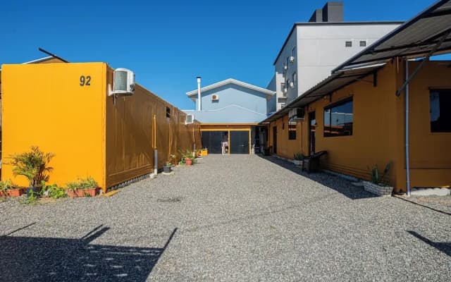 Container 3