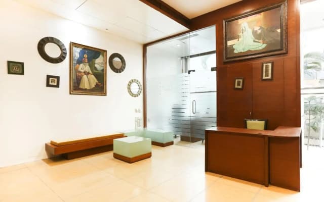 Treebo Regency - Bund Garden, Dhole Patil Road