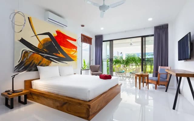 Open-space Design 4BR Pool Villa Luna