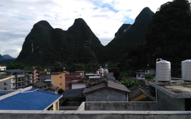 Yangshuo Jinyue Inn