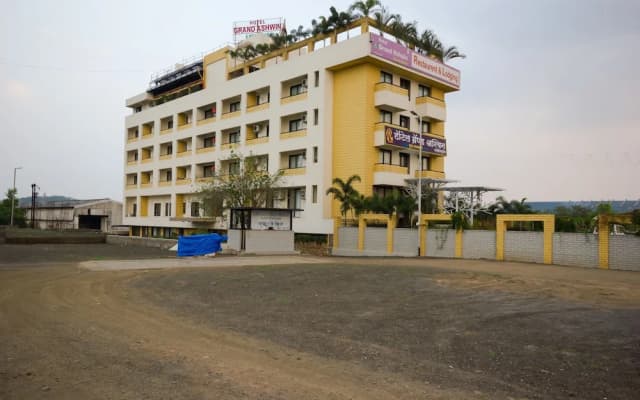 Hotel Grand Ashwin Executive