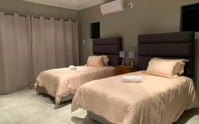 42@ Ditholo Game Lodge