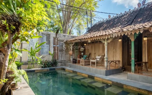 TwoSpaces Living at Kayu Beach Villa, Nusa Dua Beach