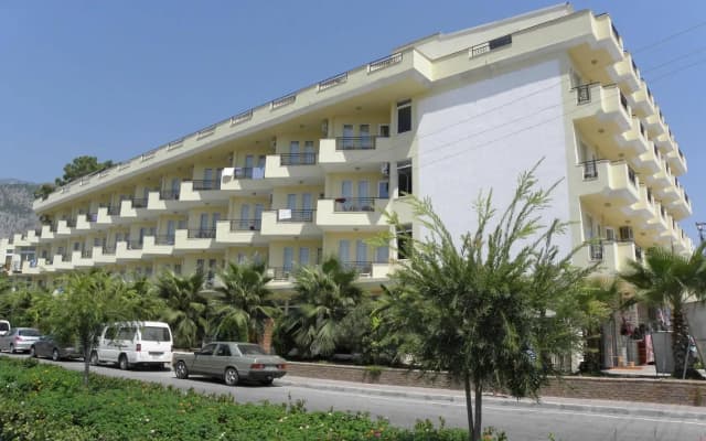 Отель Nex Royal Beach