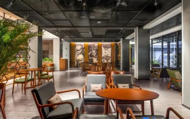 MEHOOD LESTIE Hotel (Pingxiang Bus Station Food Street)