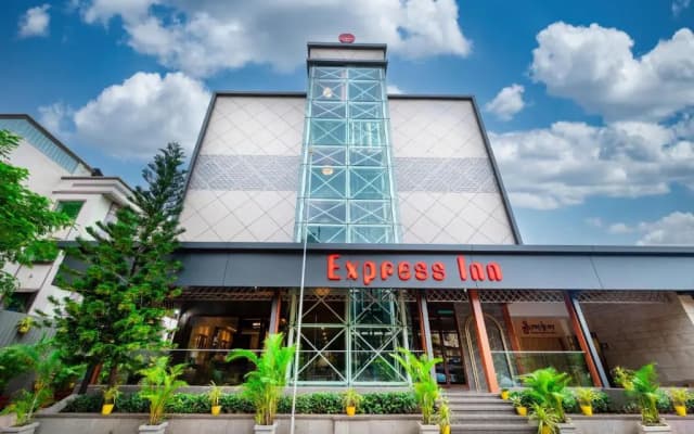 Freesia By Express Inn